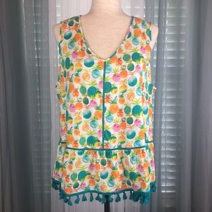 Crown & Ivy Pineapple Top